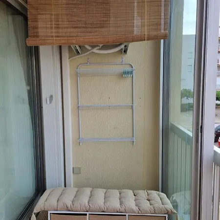 Apartment Studio Cabine Refait A Neuf A 3 Minutes A Pied De La Plage