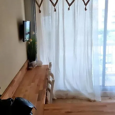 Apartment Studio Cabine Refait A Neuf A 3 Minutes A Pied De La Plage