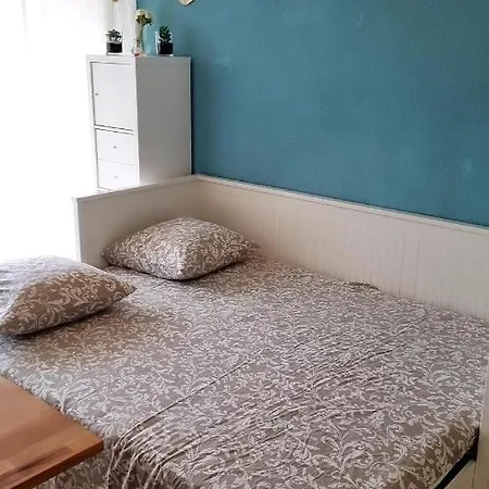 Studio Cabine Refait A Neuf A 3 Minutes A Pied De La Plage Apartment *